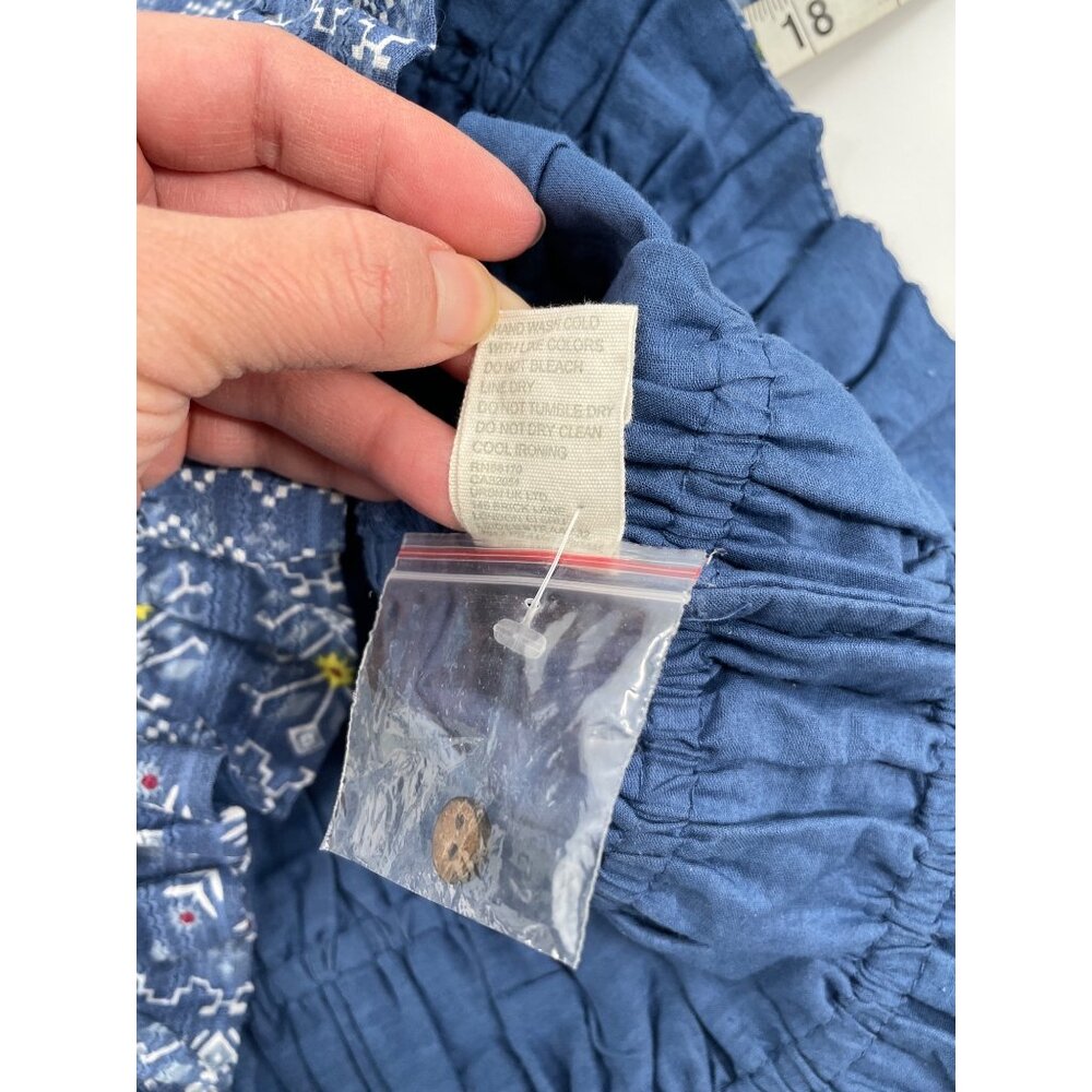 Anthropologie Forever That Girl Embroidered Smocked Blouse Top Womens XS Cottage - Picture 4 of 9